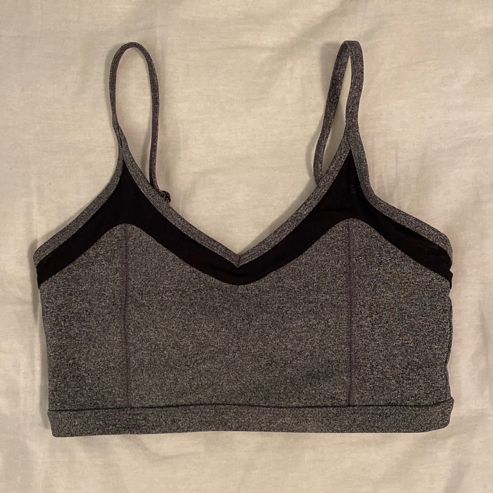 sports bra